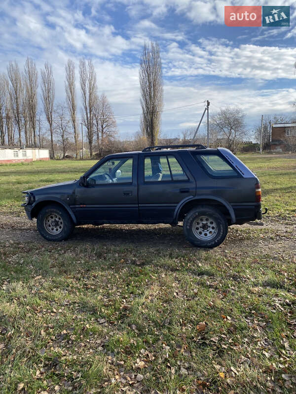 Позашляховик / Кросовер Opel Frontera 1992 в Умані