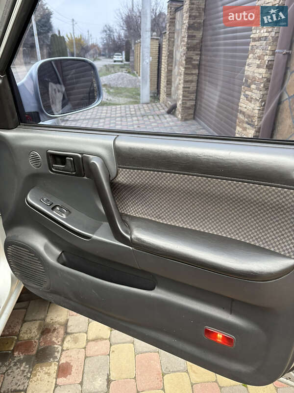 Позашляховик / Кросовер Opel Frontera 2003 в Запоріжжі