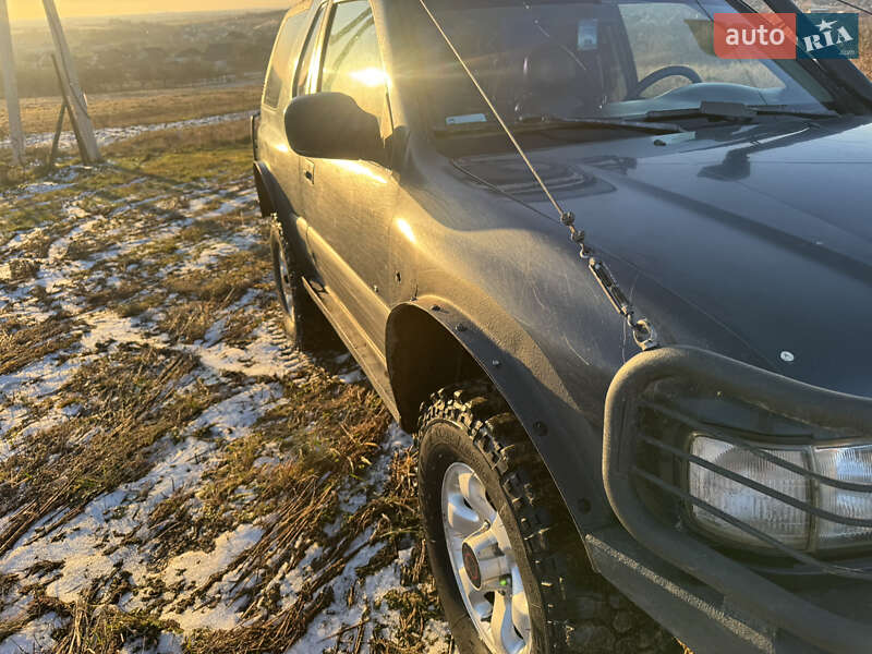 Позашляховик / Кросовер Opel Frontera 1999 в Ужгороді