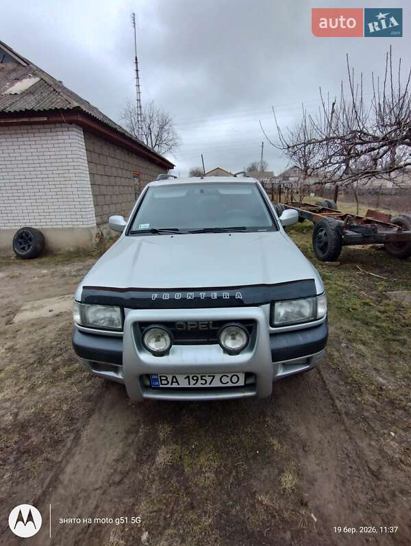 Внедорожник / Кроссовер Opel Frontera 1999 в Благовещенском