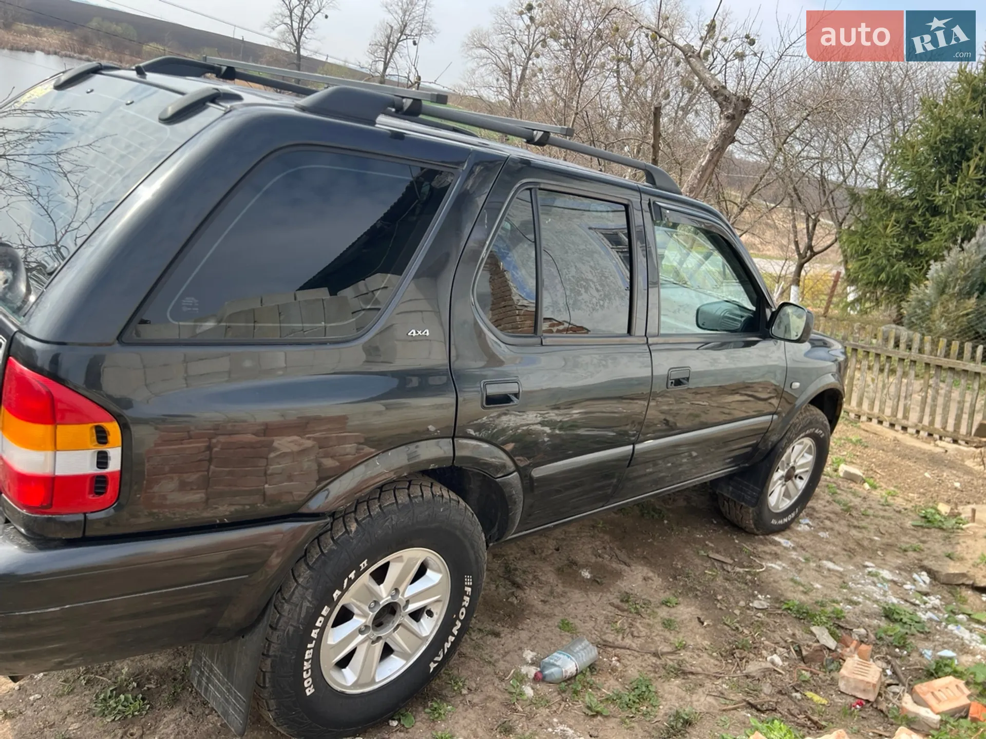 Opel Frontera 2002