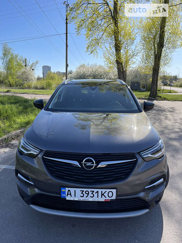 Внедорожник / Кроссовер Opel Grandland X 2019 в Вишневом