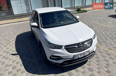 Позашляховик / Кросовер Opel Grandland X 2019 в 