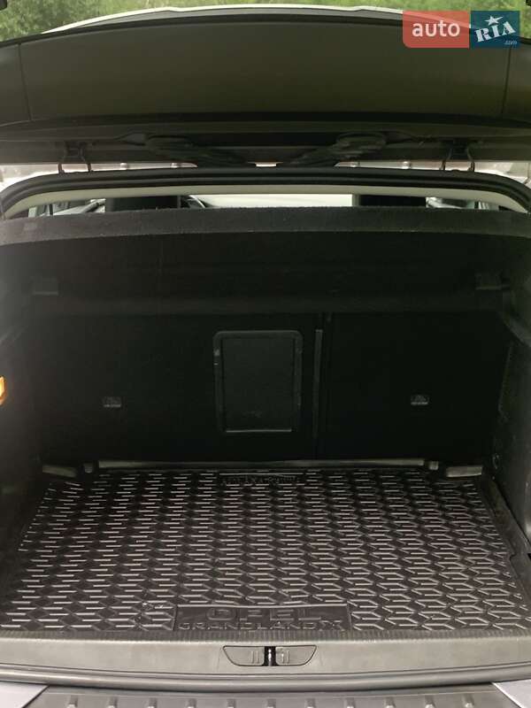 Позашляховик / Кросовер Opel Grandland X 2019 в Києві фото 17 Позашляховик / Кросовер Opel Grandland X 2019 в Києві