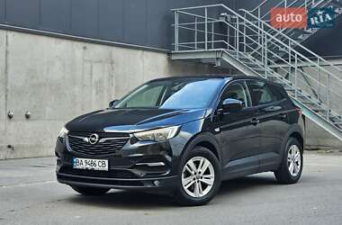 Внедорожник / Кроссовер Opel Grandland X 2019 в Киеве