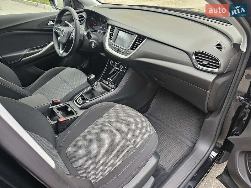 Внедорожник / Кроссовер Opel Grandland X 2019 в Киеве