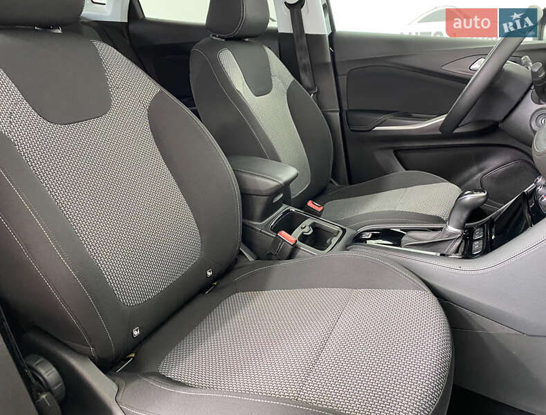 Внедорожник / Кроссовер Opel Grandland X 2018 в Львове фото 9 Внедорожник / Кроссовер Opel Grandland X 2018 в Львове