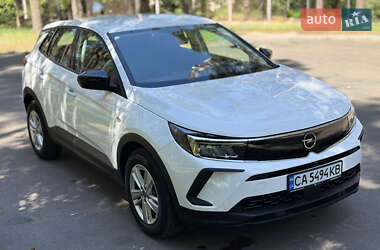 Позашляховик / Кросовер Opel Grandland 2023 в 
