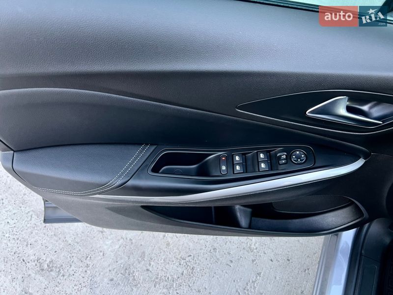 Внедорожник / Кроссовер Opel Grandland 2023 в Киеве