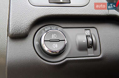 Универсал Opel Insignia Country Tourer 2016 в 