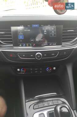 Универсал Opel Insignia Country Tourer 2019 в 