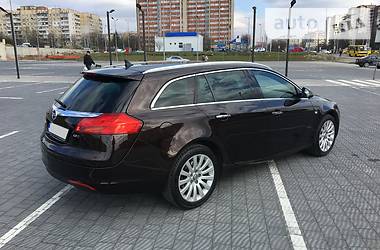 Универсал Opel Insignia 2011 в Львове