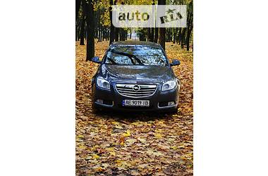 Седан Opel Insignia 2009 в Днепре