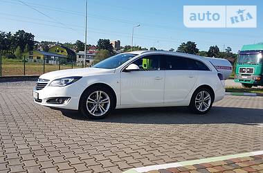 Универсал Opel Insignia 2015 в Черновцах