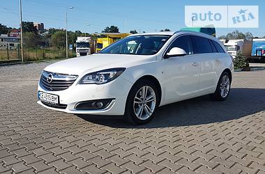 Универсал Opel Insignia 2015 в Черновцах