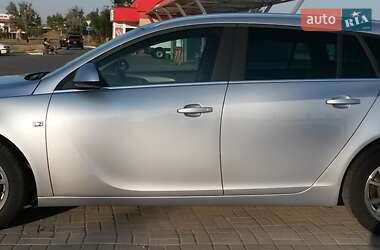 Универсал Opel Insignia 2015 в Днепре