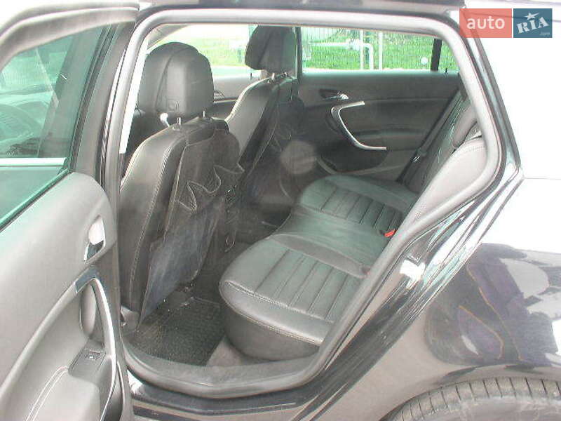 Універсал Opel Insignia 2013 в Львові