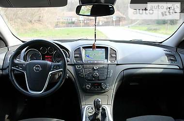 Универсал Opel Insignia 2012 в Полтаве