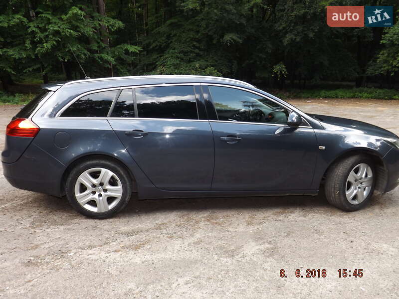 Універсал Opel Insignia 2011 в Львові
