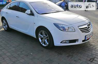 Хэтчбек Opel Insignia 2013 в Луцке