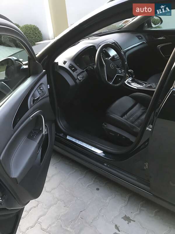 Універсал Opel Insignia 2014 в Хмельницькому