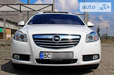 Универсал Opel Insignia 2013 в Львове