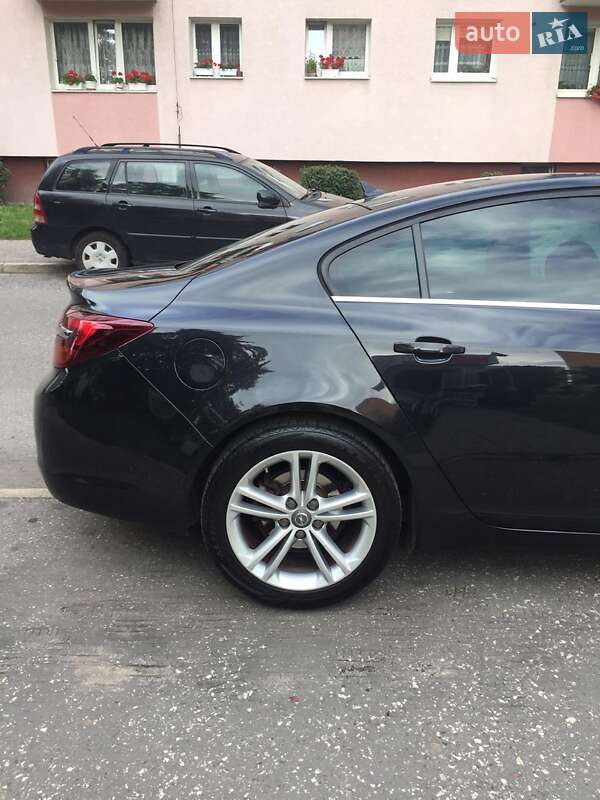 Седан Opel Insignia 2013 в Житомире