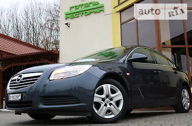 Хэтчбек Opel Insignia 2010 в Трускавце