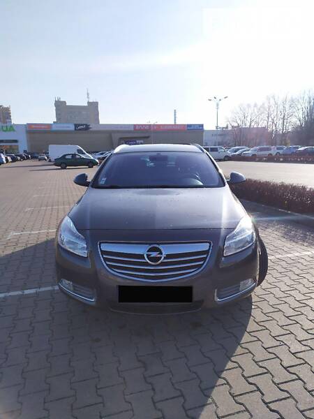 Универсал Opel Insignia 2011 в Житомире