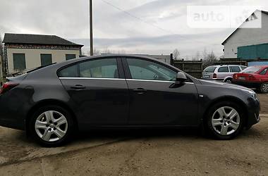 Хэтчбек Opel Insignia 2015 в Рожнятове