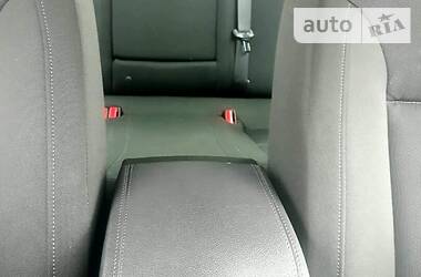 Хетчбек Opel Insignia 2012 в 