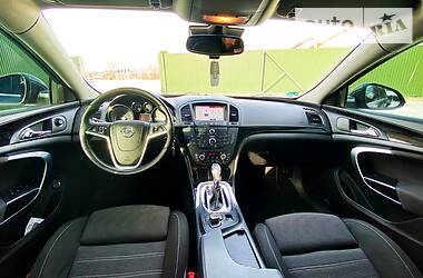 Універсал Opel Insignia 2011 в 