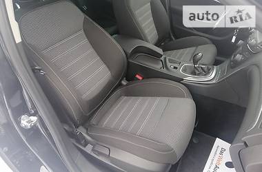Універсал Opel Insignia 2016 в 