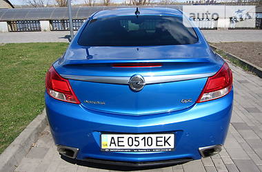 Седан Opel Insignia 2012 в Днепре