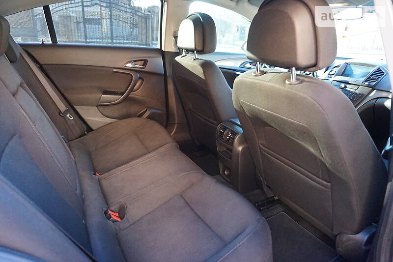 Хетчбек Opel Insignia 2009 в Самборі