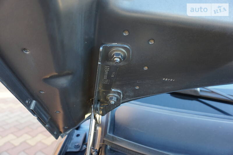 Хетчбек Opel Insignia 2009 в Самборі