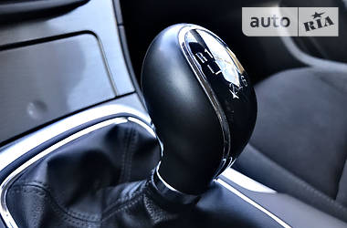Універсал Opel Insignia 2012 в 