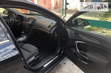 Універсал Opel Insignia 2012 в 