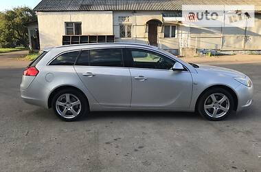 Универсал Opel Insignia 2010 в Луцке