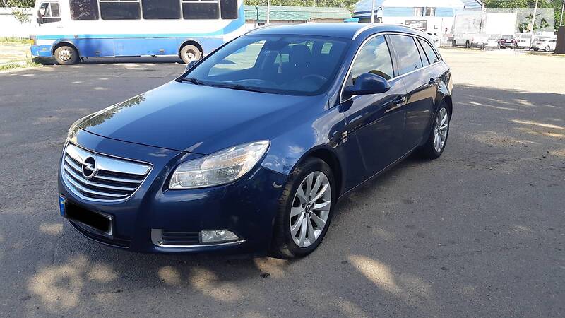 Универсал Opel Insignia 2012 в Николаеве