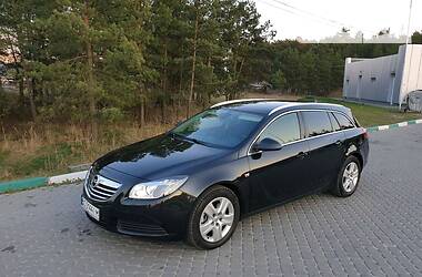 Универсал Opel Insignia 2011 в Бродах