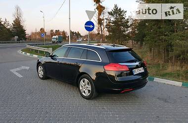 Универсал Opel Insignia 2011 в Бродах