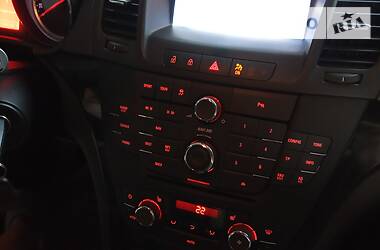 Универсал Opel Insignia 2013 в Глобине
