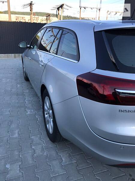 Універсал Opel Insignia 2014 в Стрию