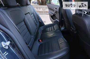 Універсал Opel Insignia 2010 в 
