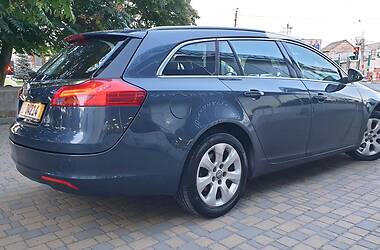 Універсал Opel Insignia 2010 в 