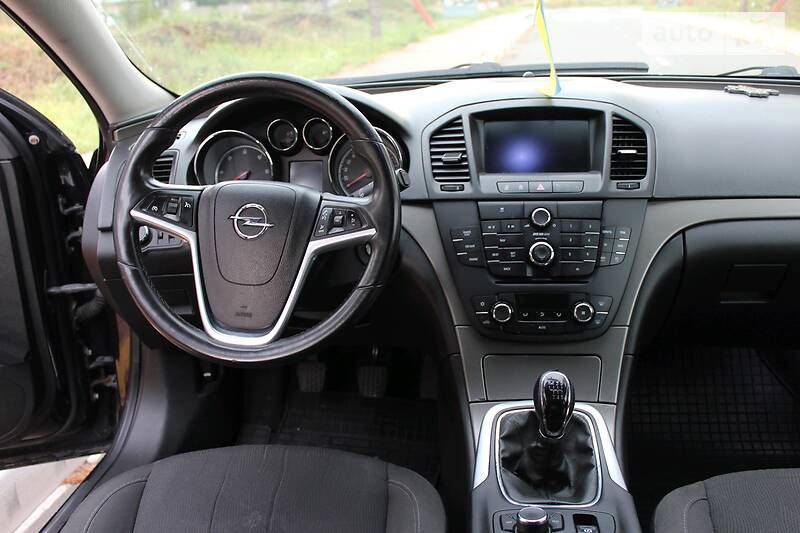 Універсал Opel Insignia 2009 в Києві