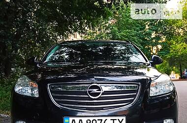 Универсал Opel Insignia 2010 в Киеве