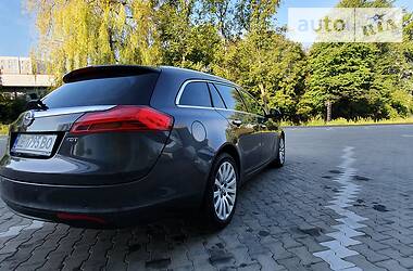 Универсал Opel Insignia 2011 в Черновцах