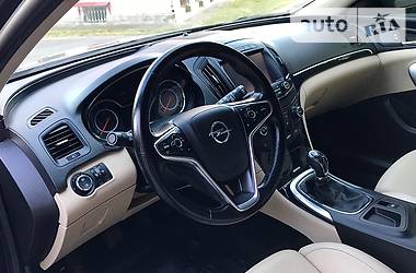 Универсал Opel Insignia 2015 в Умани